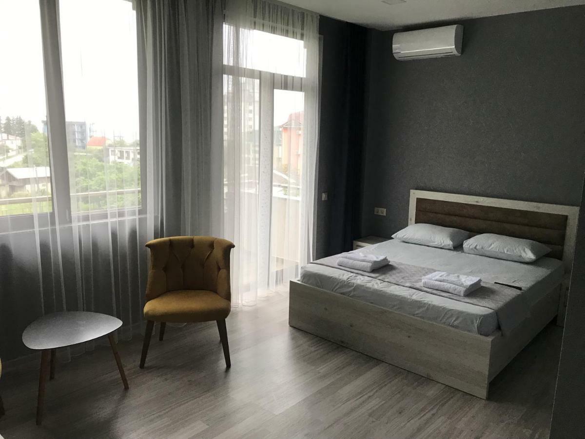 Hotel Fleur De Lis Gonio Ngoại thất bức ảnh