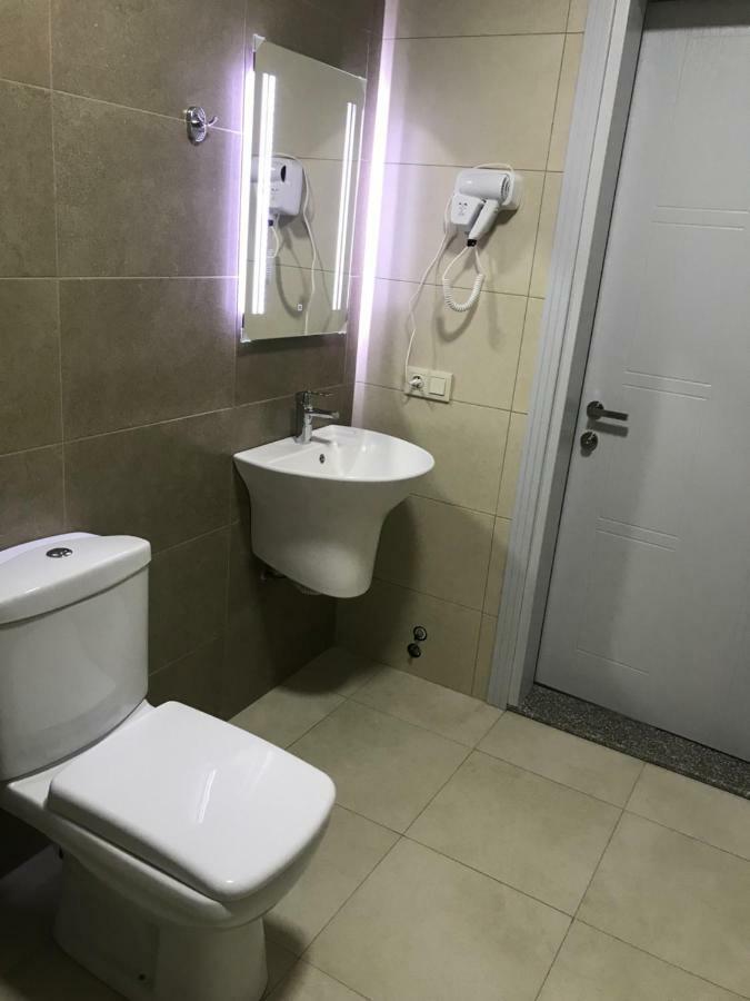 Hotel Fleur De Lis Gonio Ngoại thất bức ảnh