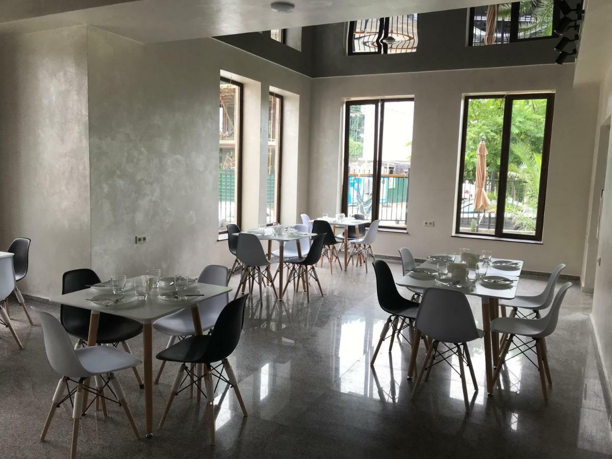 Hotel Fleur De Lis Gonio Ngoại thất bức ảnh